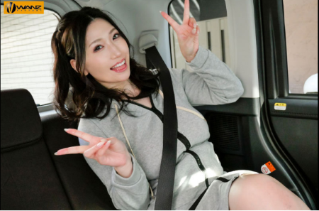 Trap girl Ai Sayama thỏa mãn cho anh trai thích khổ dâm